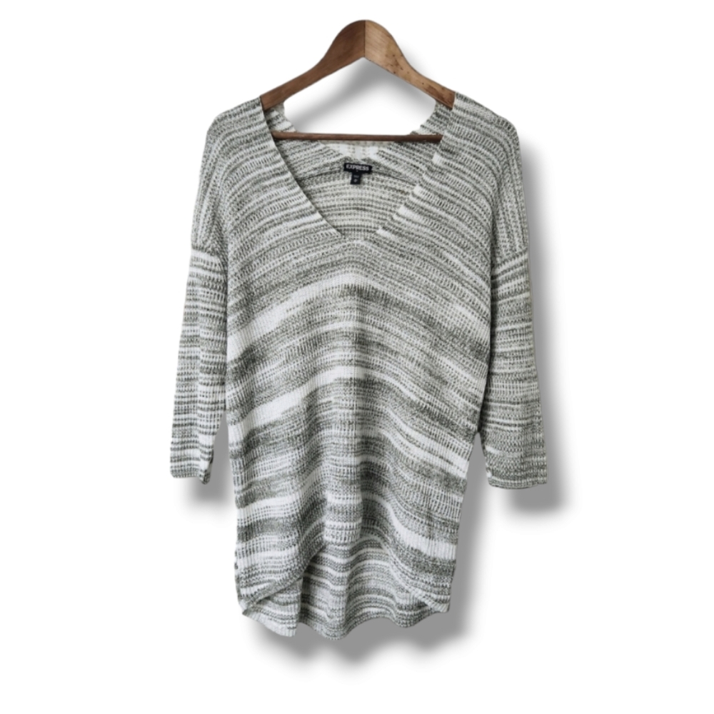 V-Neck High/Low Sage Green Marled Striped Sweater | Express | M